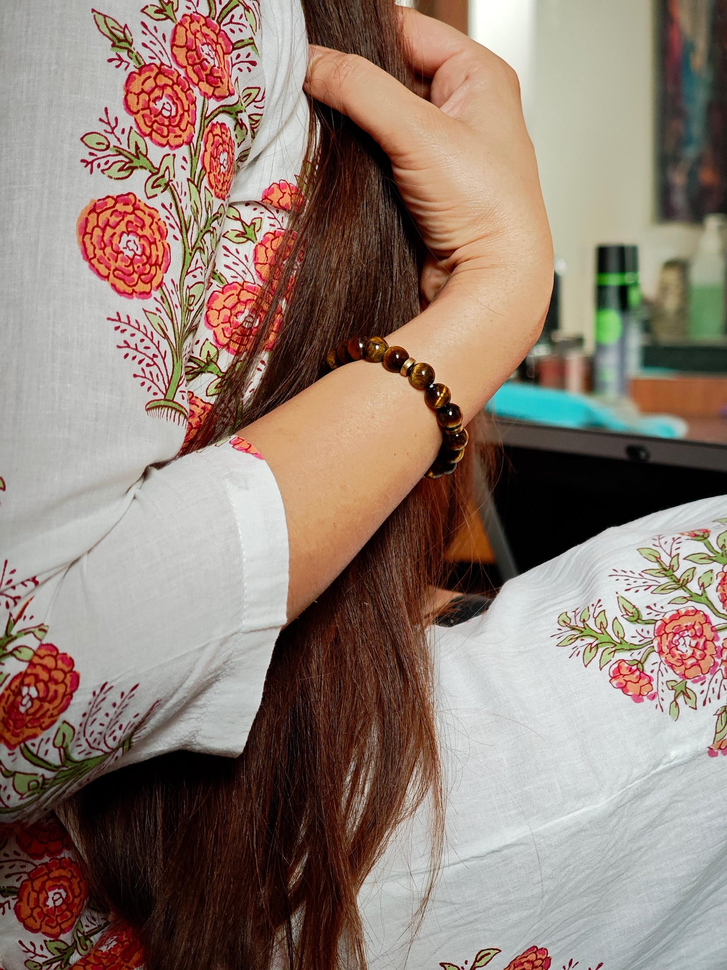 Tiger Eye Bracelet – A Powerful Protector of Strength and Clarity